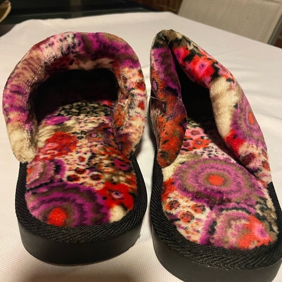 Vera Bradley Purple and Multicolor Slippers - Picture 3 of 6